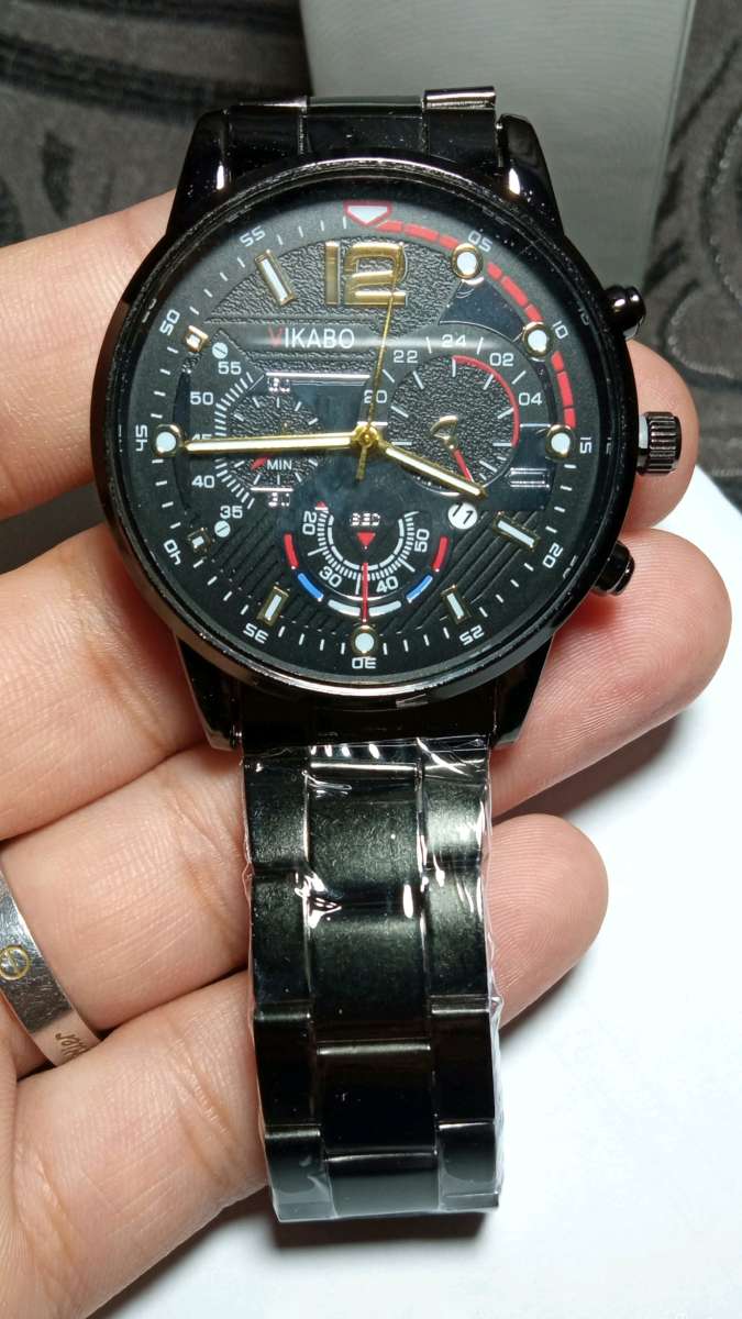 ساعات رجالية أنيقة  تصميم راق وسعر مناسب