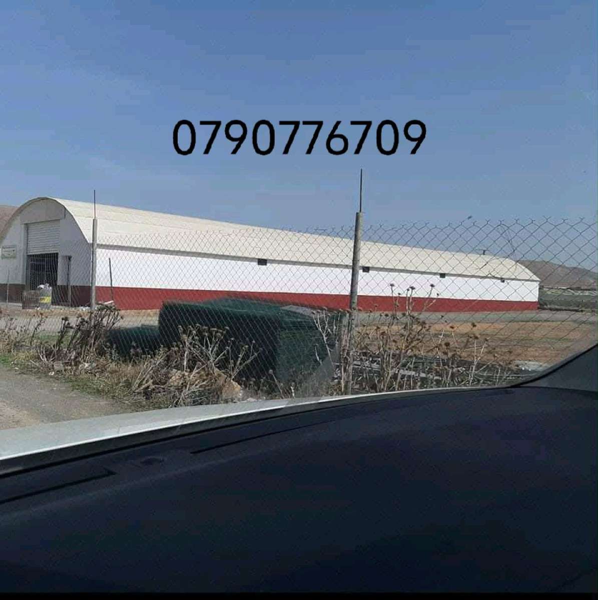 بيع وتركيب البيوت البلاستيكية الخاصة بتربية الدواجن ومعداتها