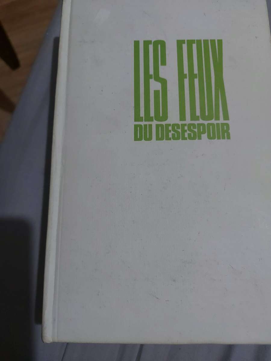 livres  guerre  d Algerie Yves courriere