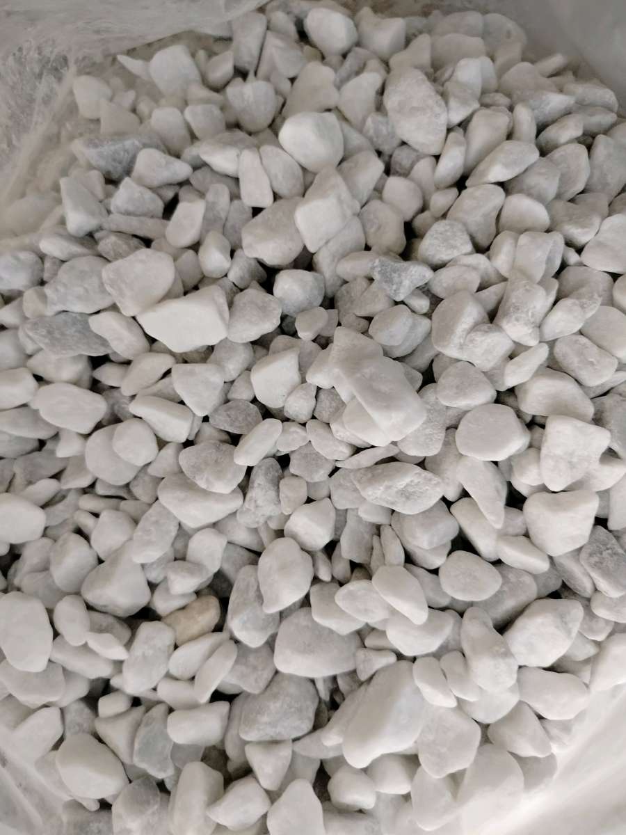 Gravier dcoration للتزيين  Sac   blanc et noir  0550794970