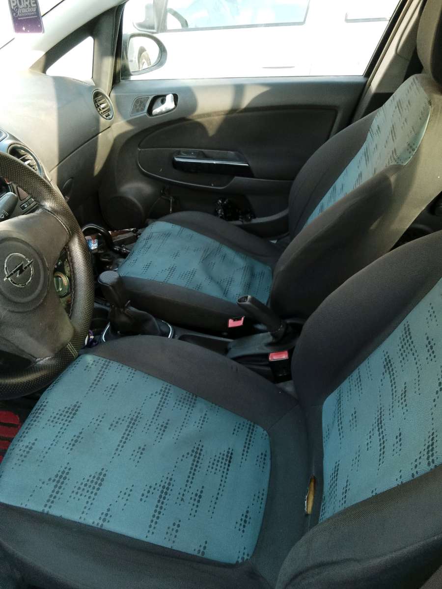 Opel Corsa 13 cdti 6 vitesse