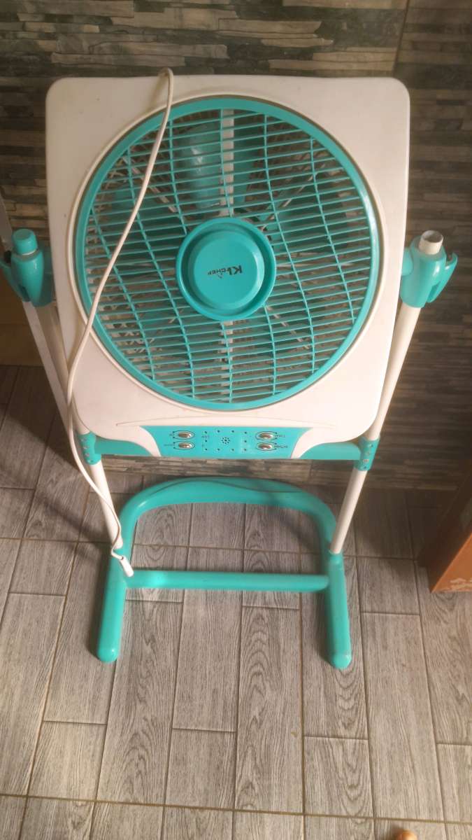 مروحة كهربائية