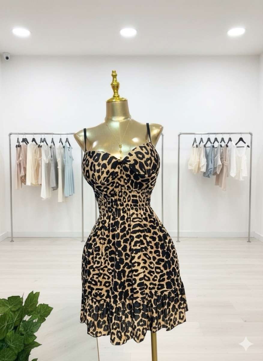 Robe leopard high qualite