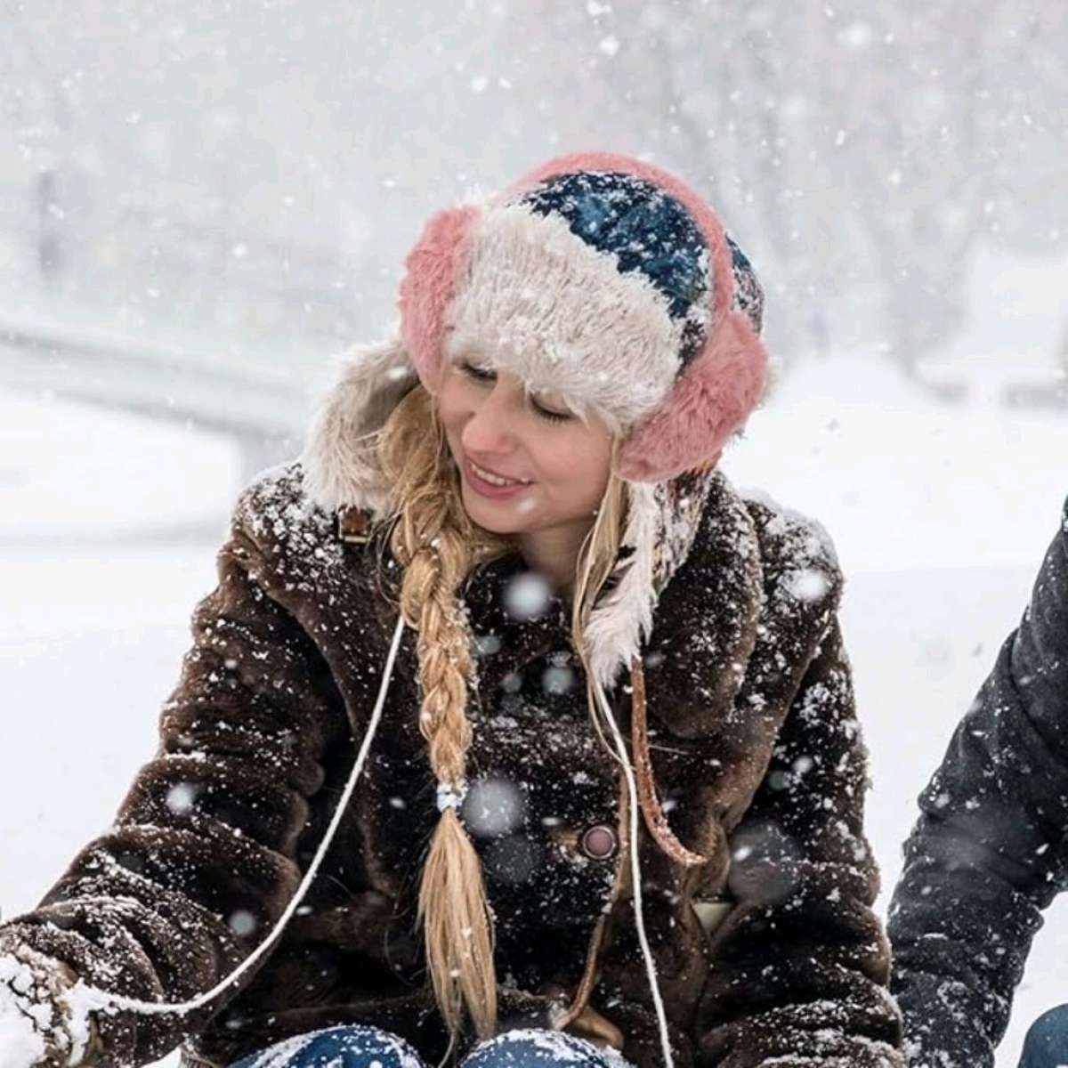 سماعات رأس دافئة