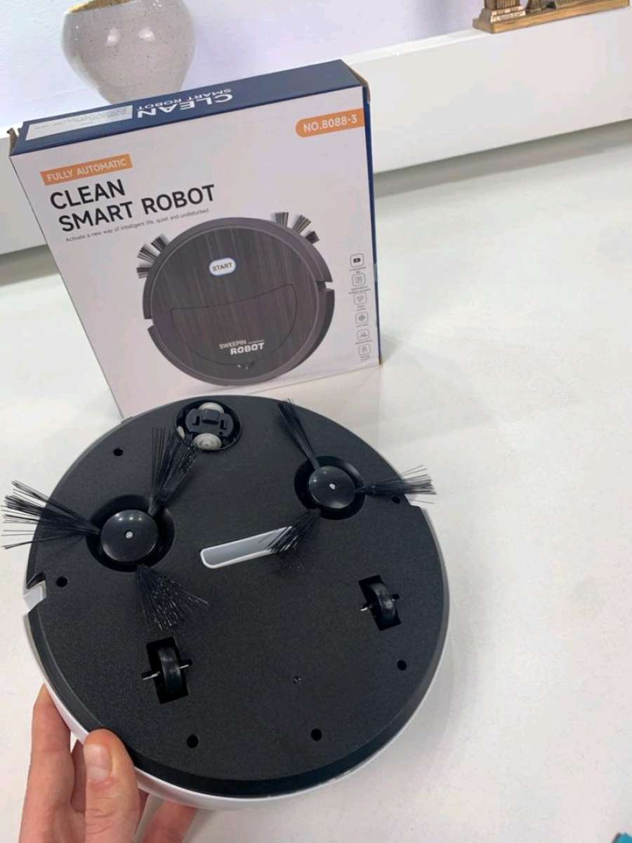 مكنسة روبوت ذكية للمنزل