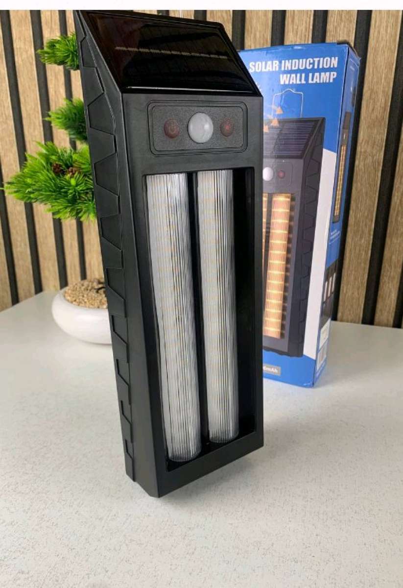 مصباح شمسي خارجي ذكي  إنارة قوية بدون فواتير