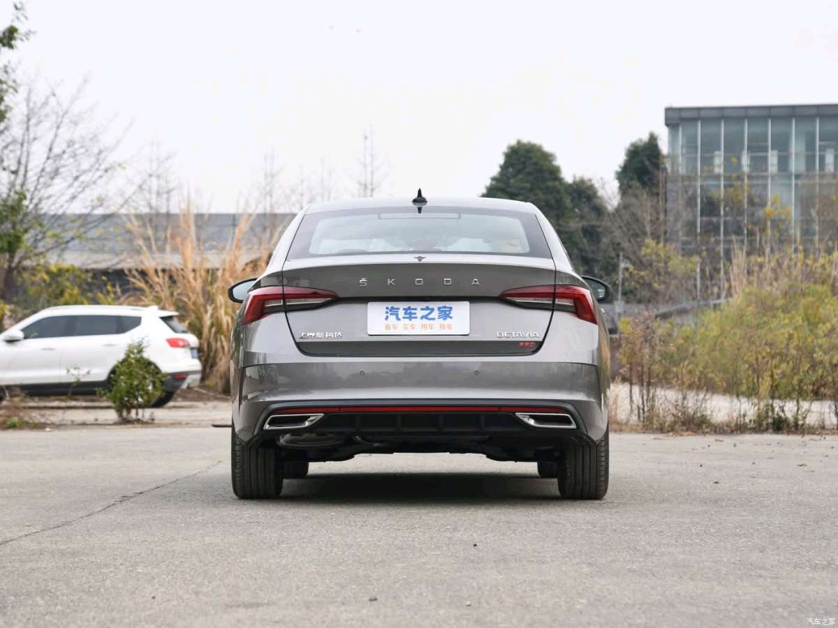 skoda octavia pro 2025