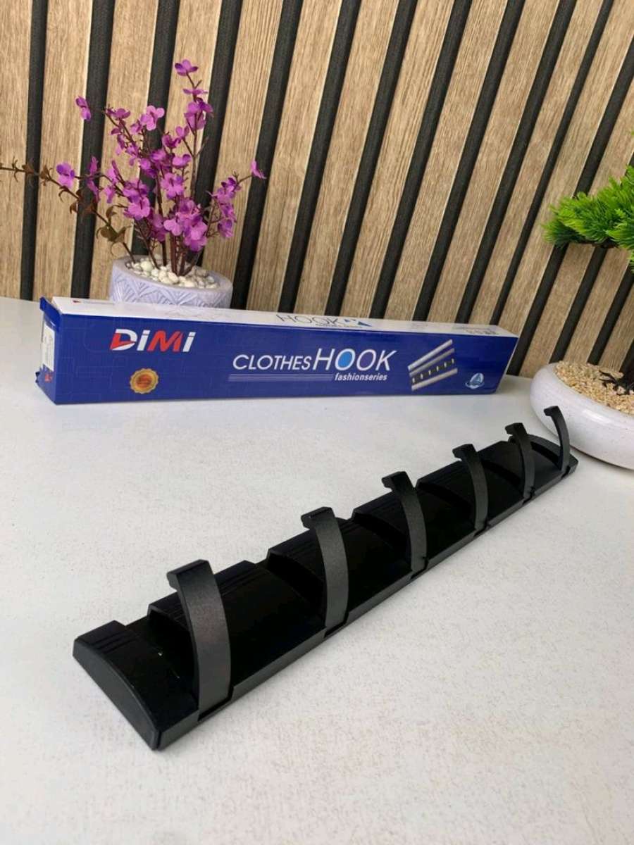 علاقة ملابس متينة وجودة عالية