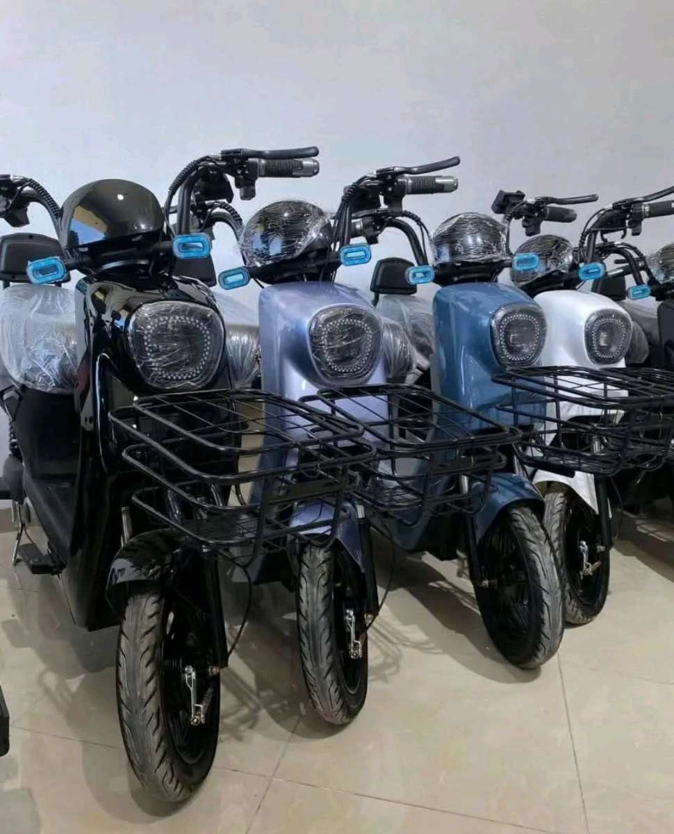دراجة كهربائية دورا   moto electrique Dora