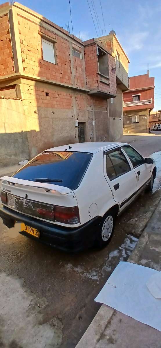renault 19