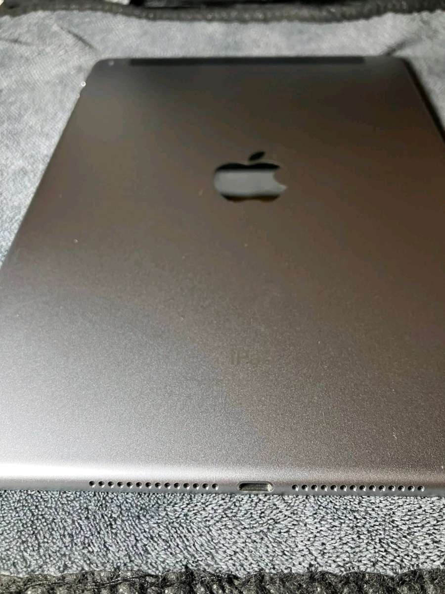 iPad Air 2nd 32G WiFi  cellular LTE