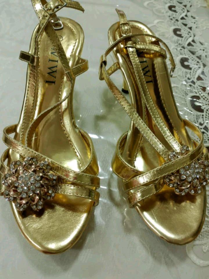 فطيمة في في