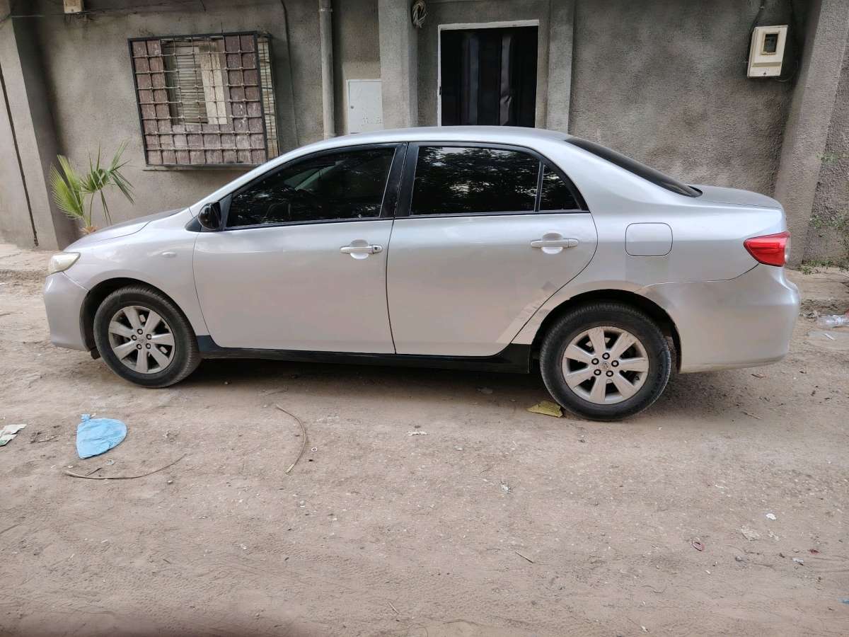 طويوطا كورولا 2011