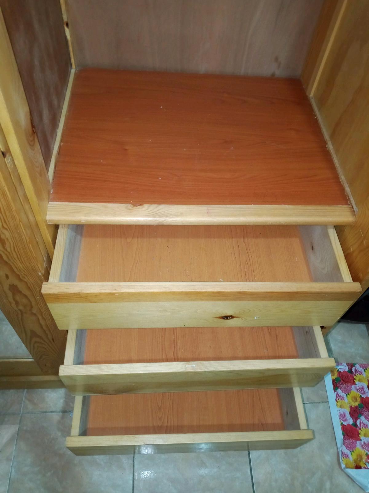 armoire deux portes bois blanc