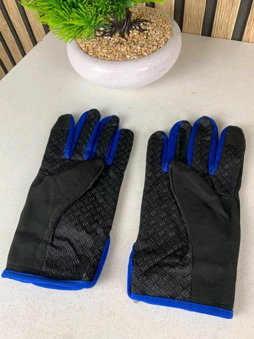 قفازات دراجة نارية