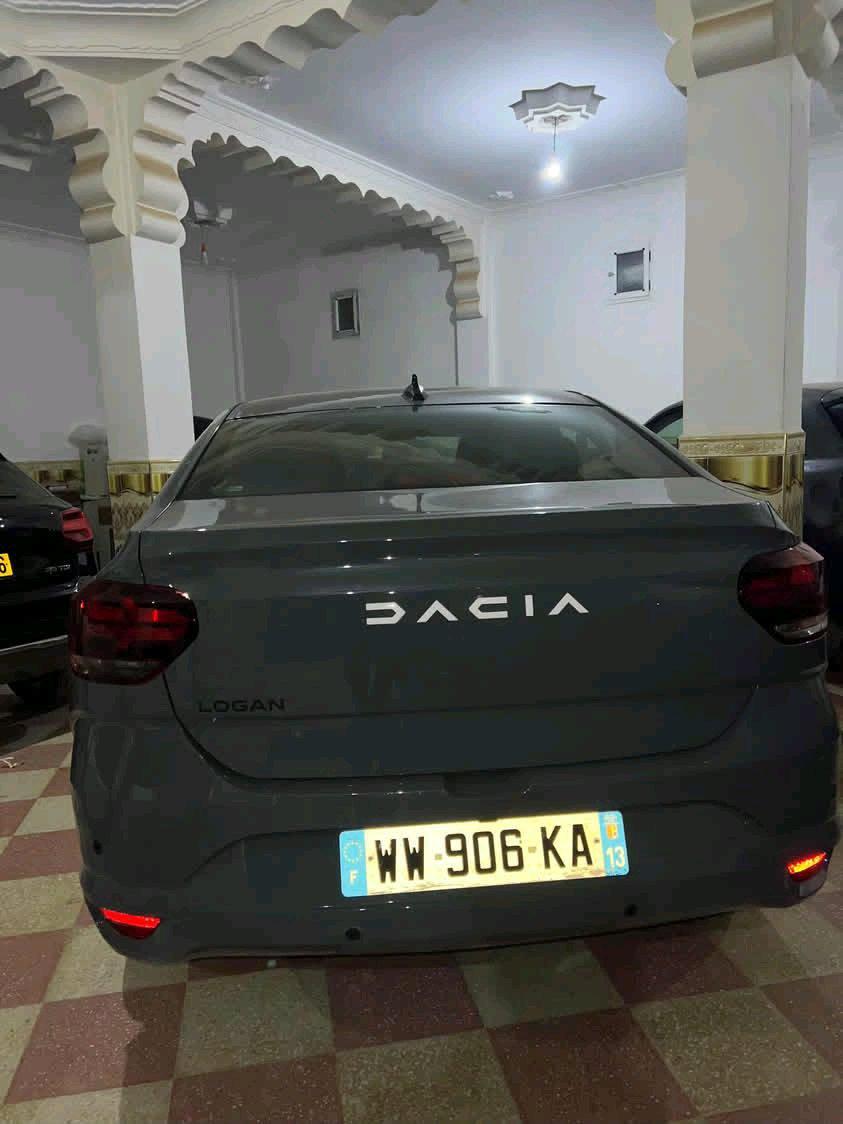 dacia logan2025