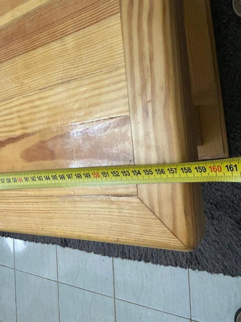 table en bois massif