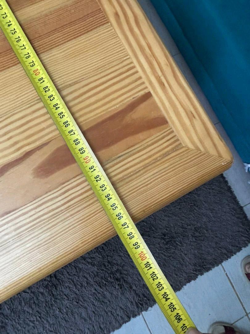 table en bois massif