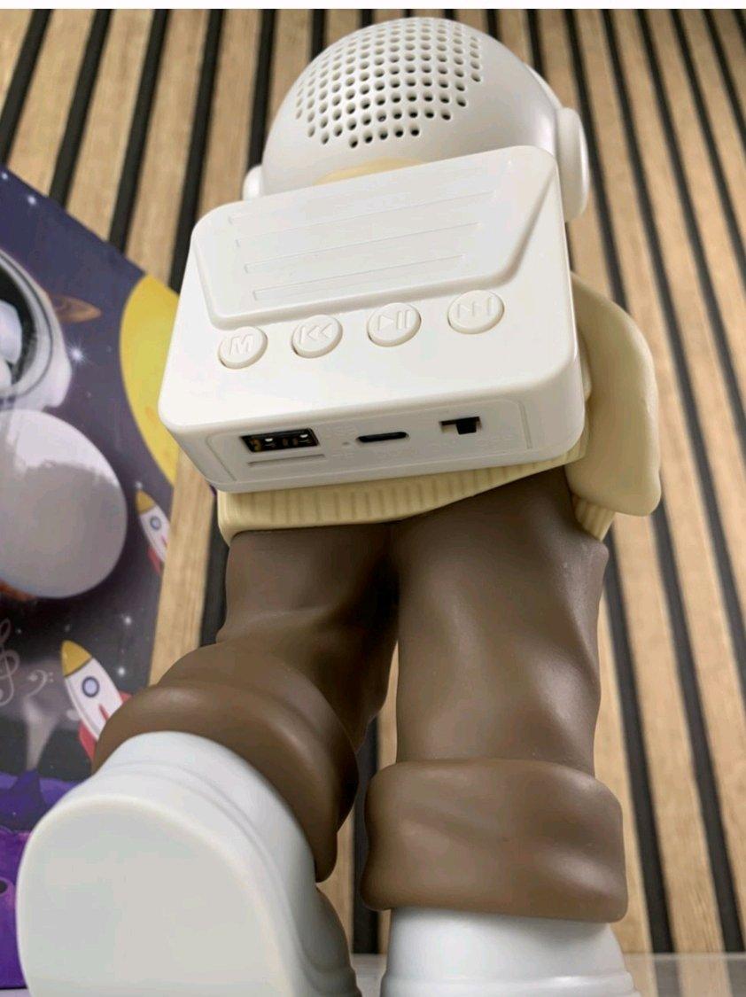 Haut parleur et lampe astronaute idale pour la dcoration de