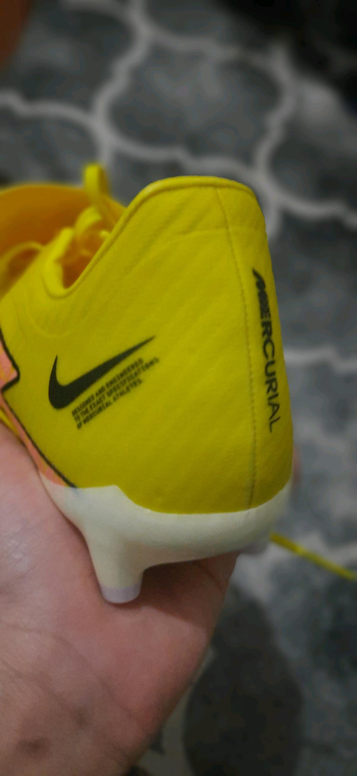 suli nike original jaune