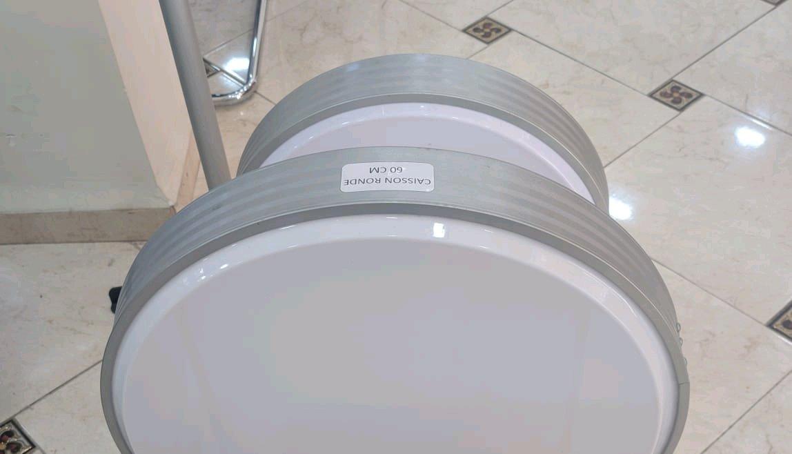 صناعة اللوحات الإشهارية و الحروف