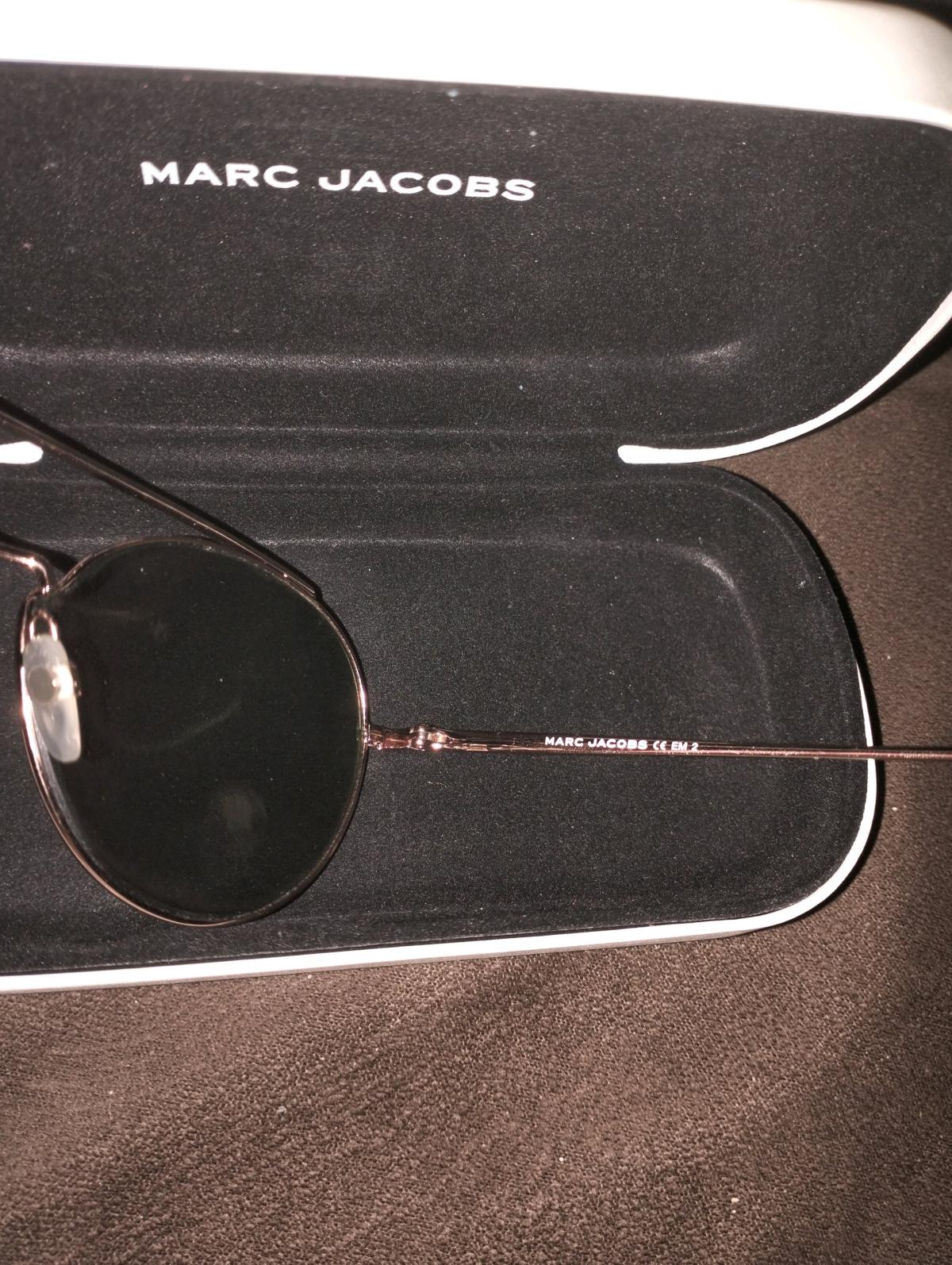 Lunettes de soleil Marc Jacobs
