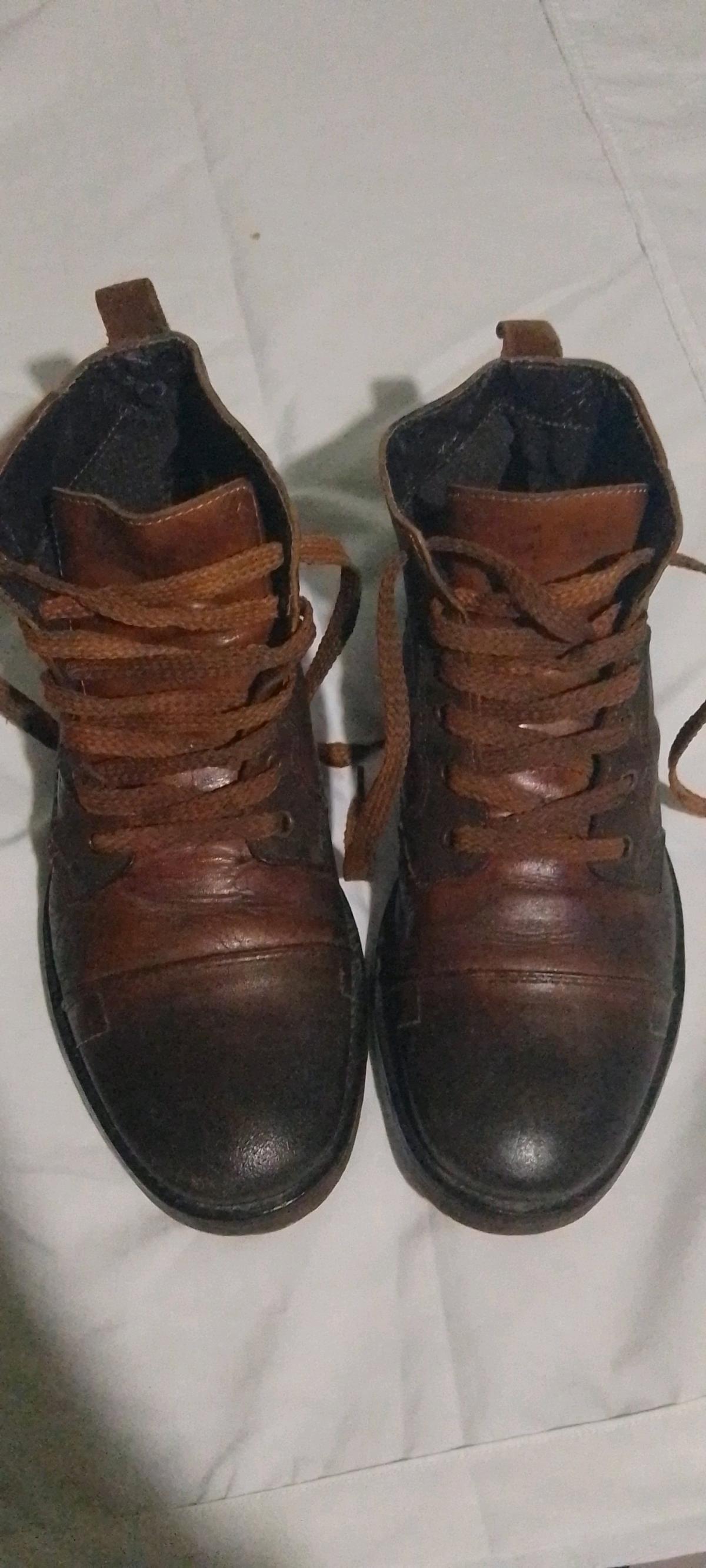 godasse homme original