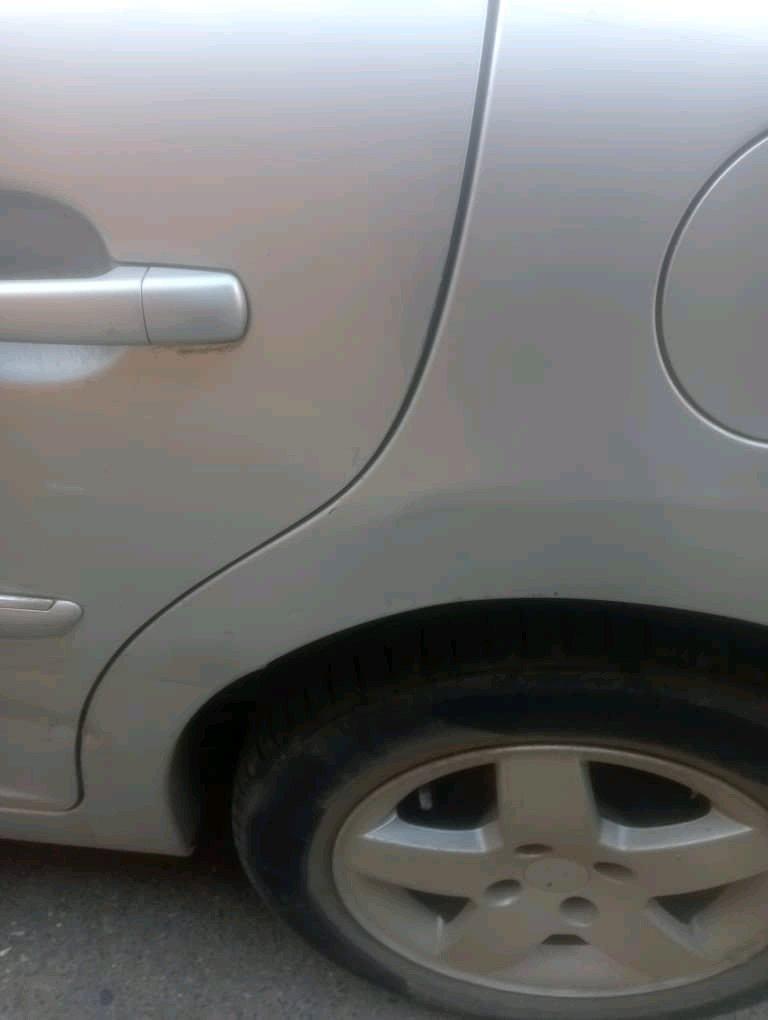 peugeot 207 essence 2012