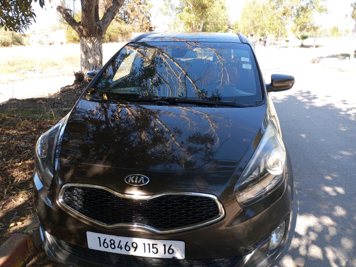 Kia carens 7places 17 crdi anne 2015