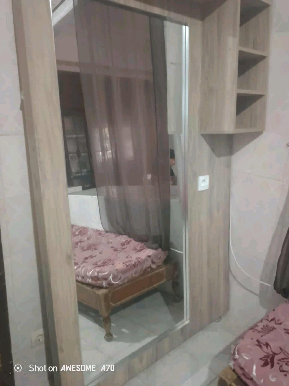 deux postes de travail coiffure