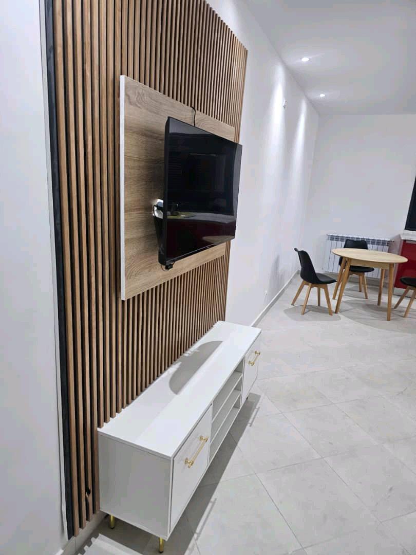 شقة F4 فيني للبيع بعقد ملكية ودفتر عقاري 0540755291