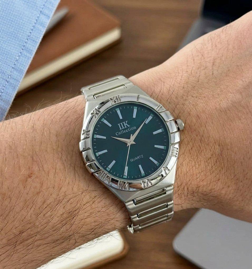 ساعة quartz انيقة مع كل الحطات