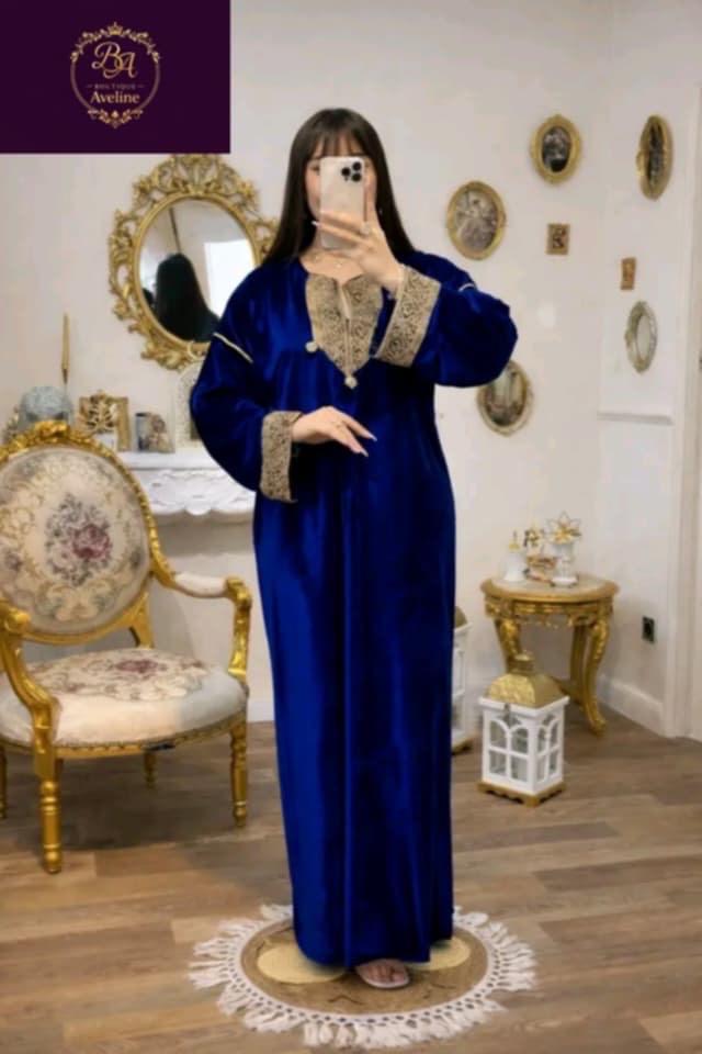 جبة الخط العربي للعيد  إطلالة مختلفة ومميزة