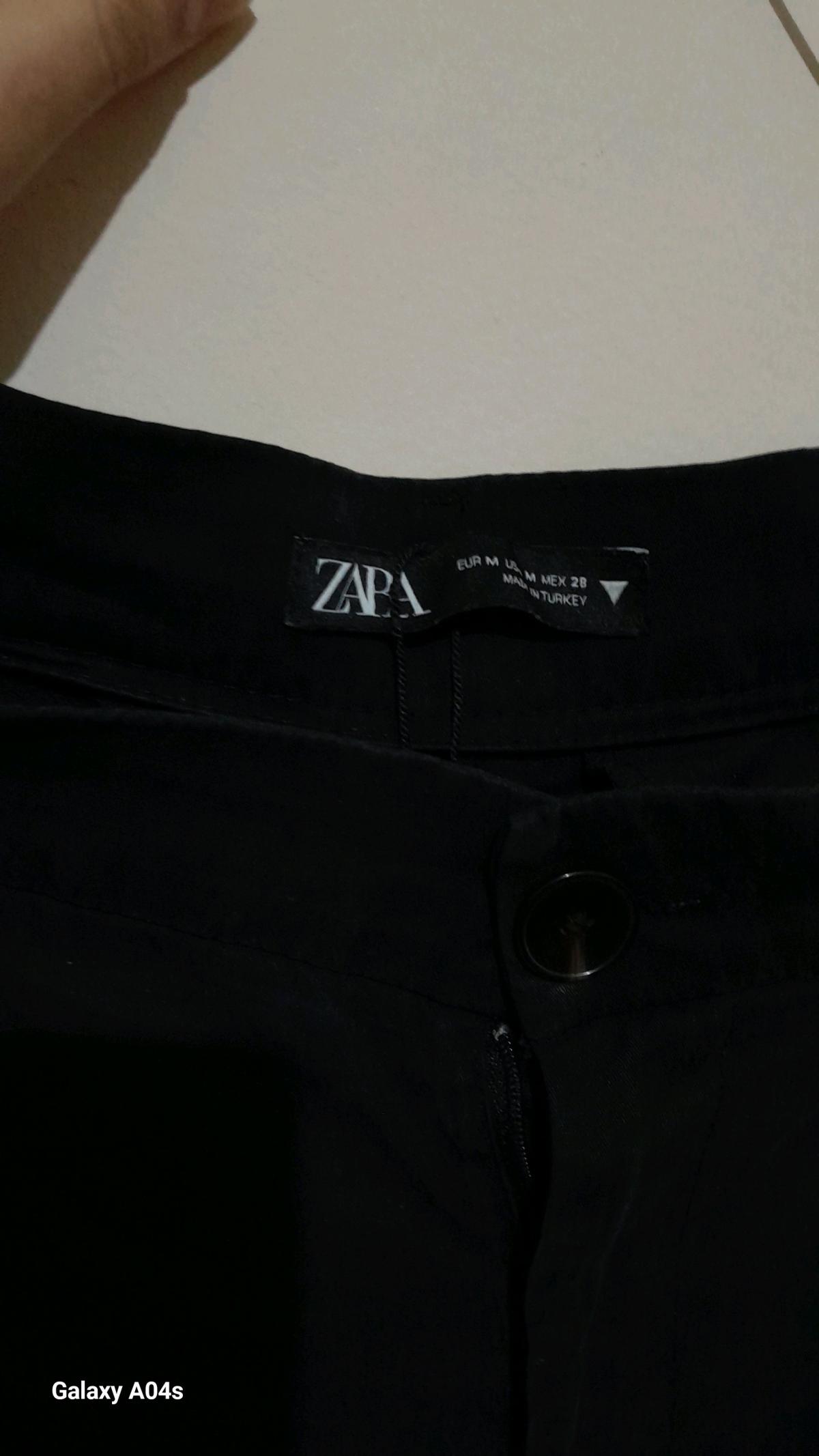 Pantalon Zara
