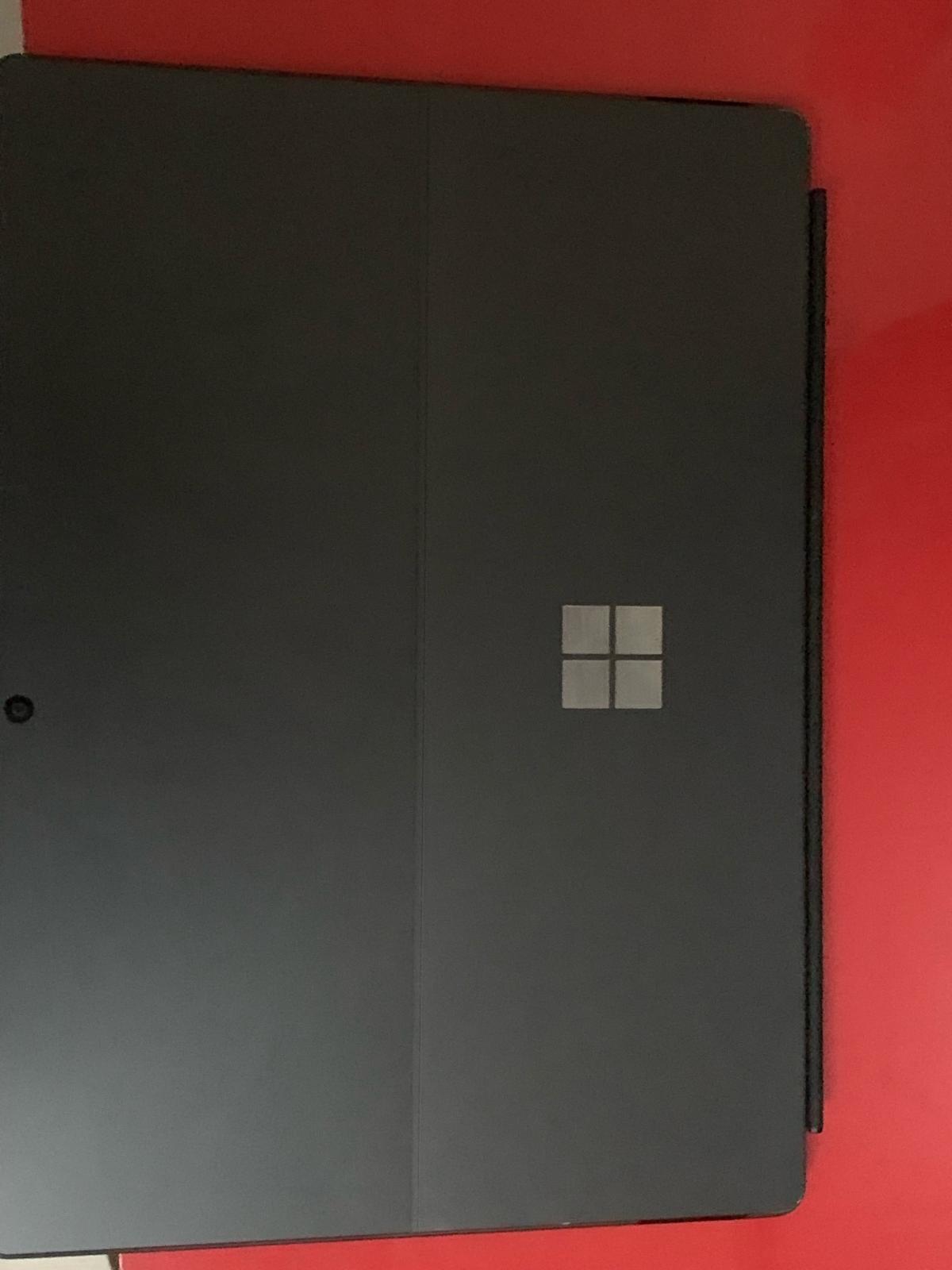 Microsoft Surface Pro 9