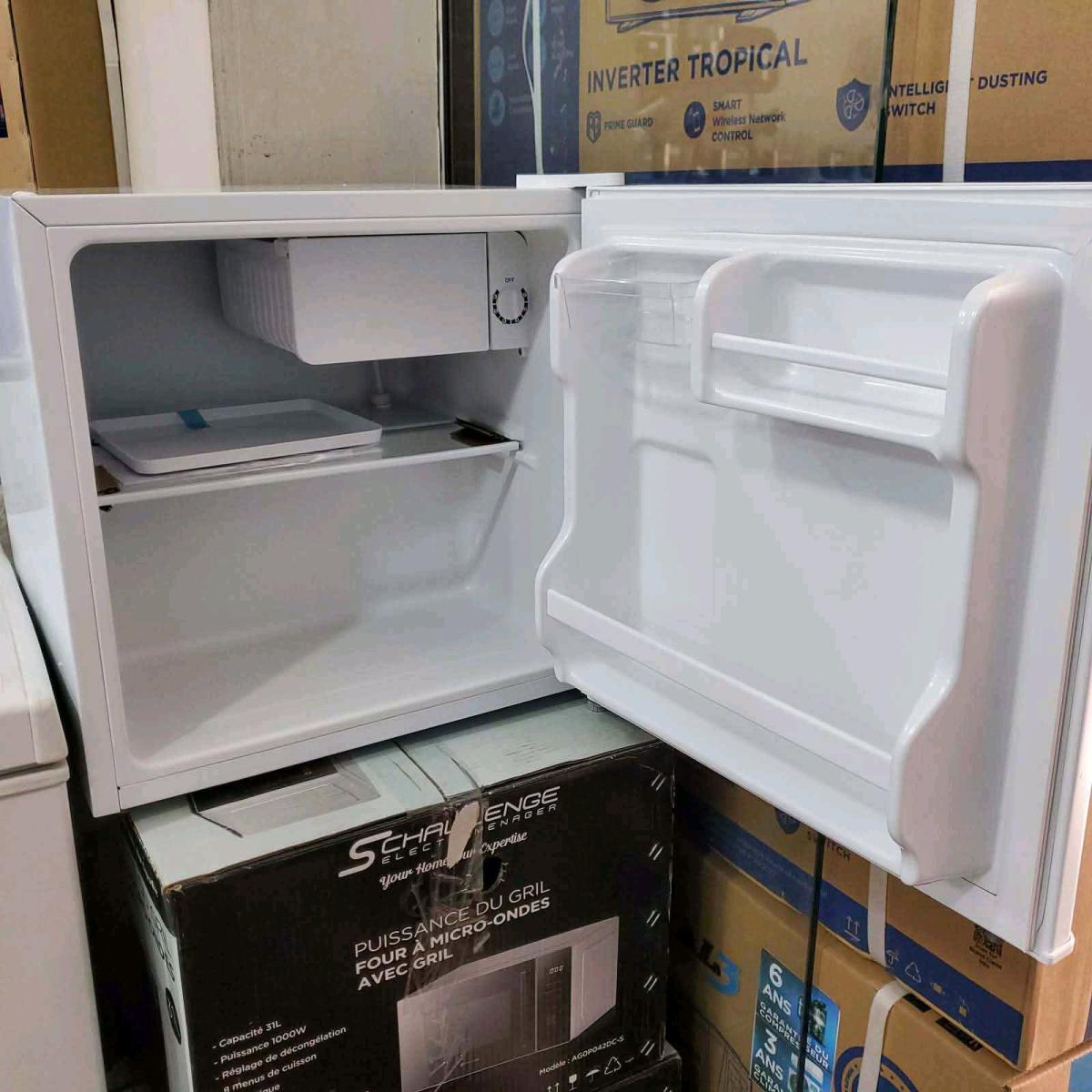 Mini Bar Midea 50L ثلاجة صغيرة