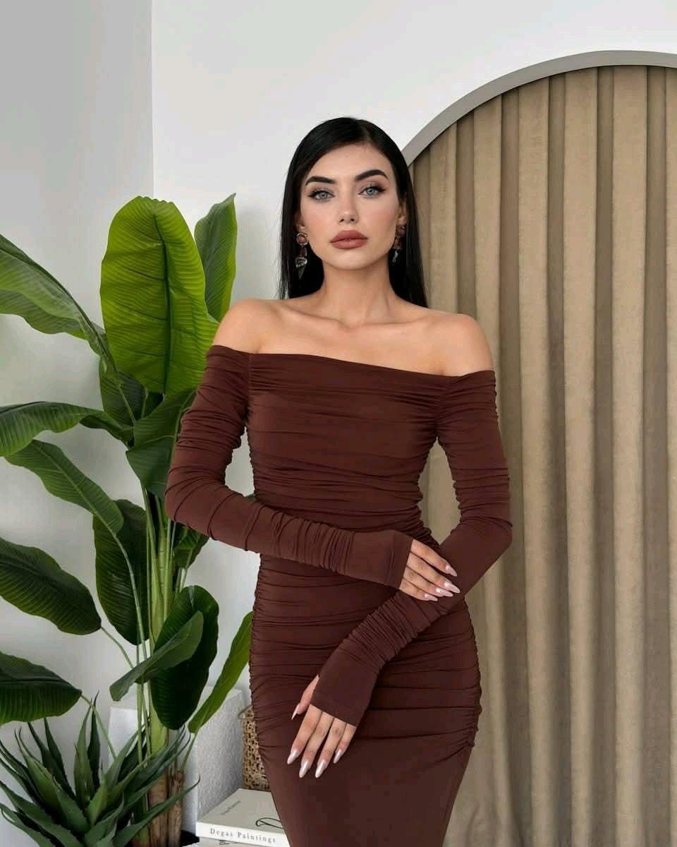 une trs belle robe de soire