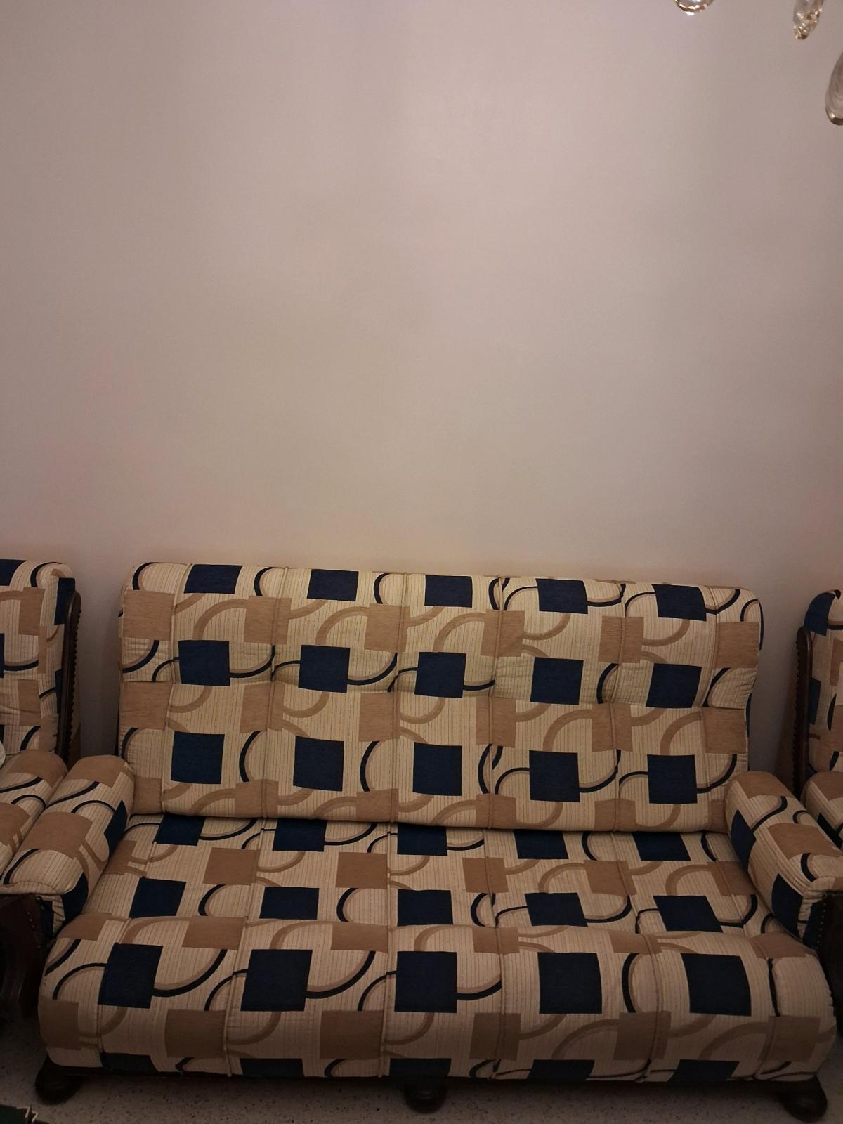 Salon 5 places