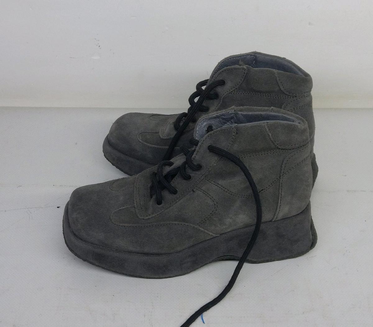 chaussure filles pointure 32 en daim jdida made in italy
