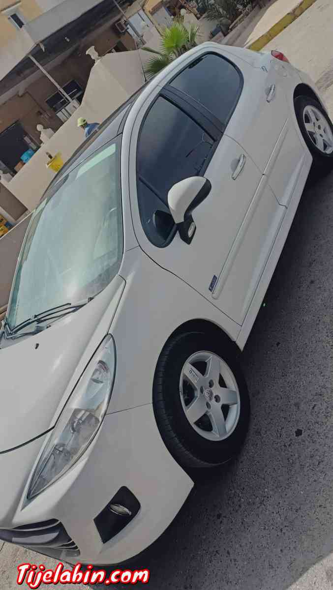 207hdi francese 160000km