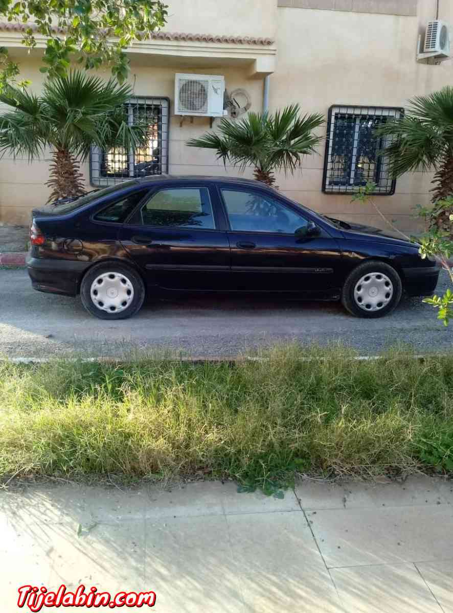 سيارة رونو لڨونة1