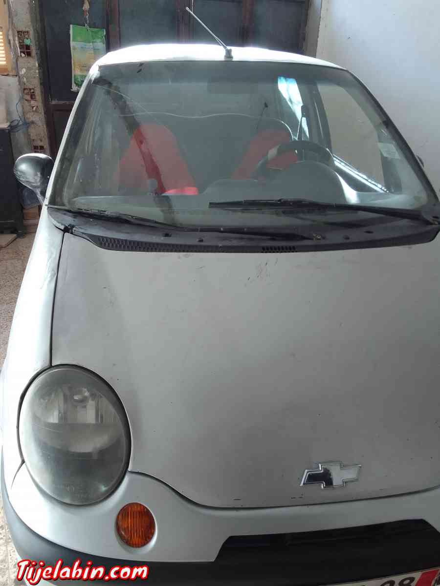 2004سيارة سبارك شيفرولي