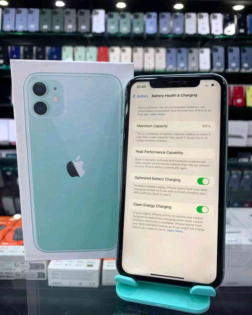 ايفون 11