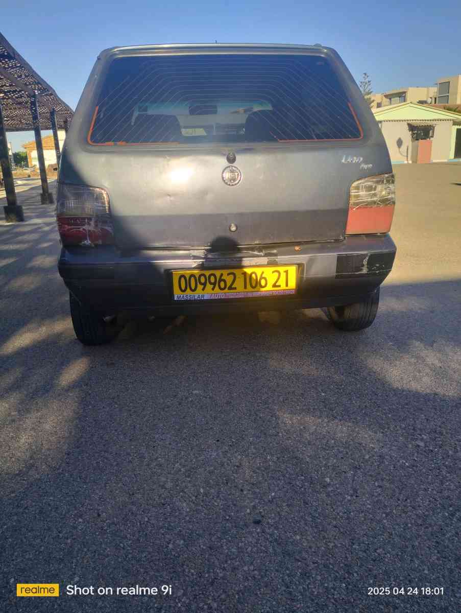 fiat uno