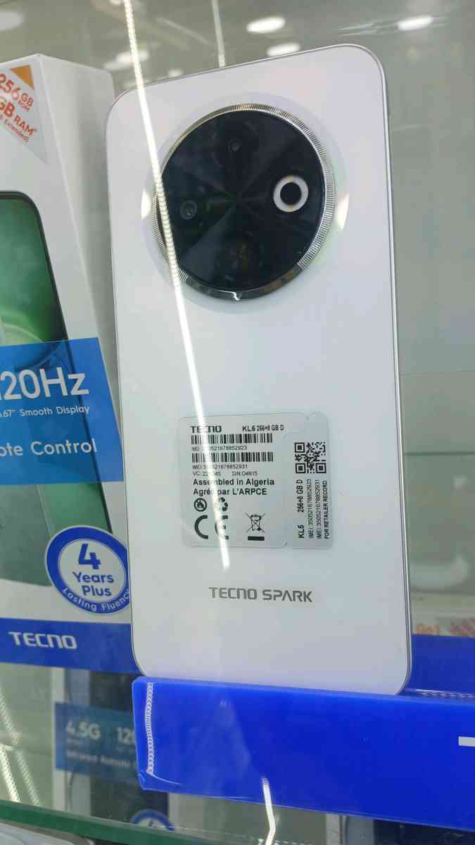 TECNO