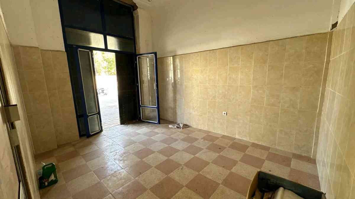 محل تجاري للكراء في برج البحري ولاية الجزائر