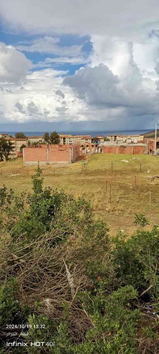 قطعة أرض للبيع