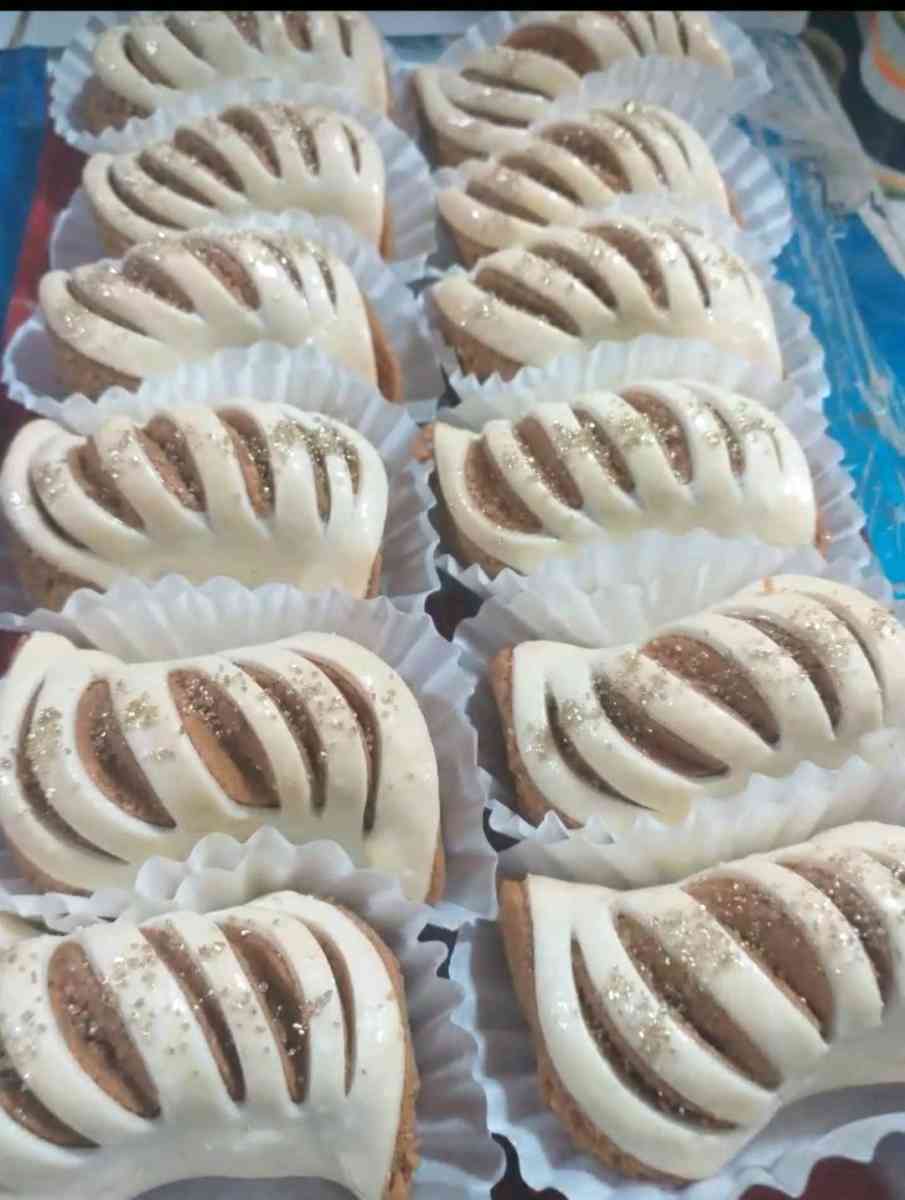 حلويات تقليدية وعصرية  متنوعة