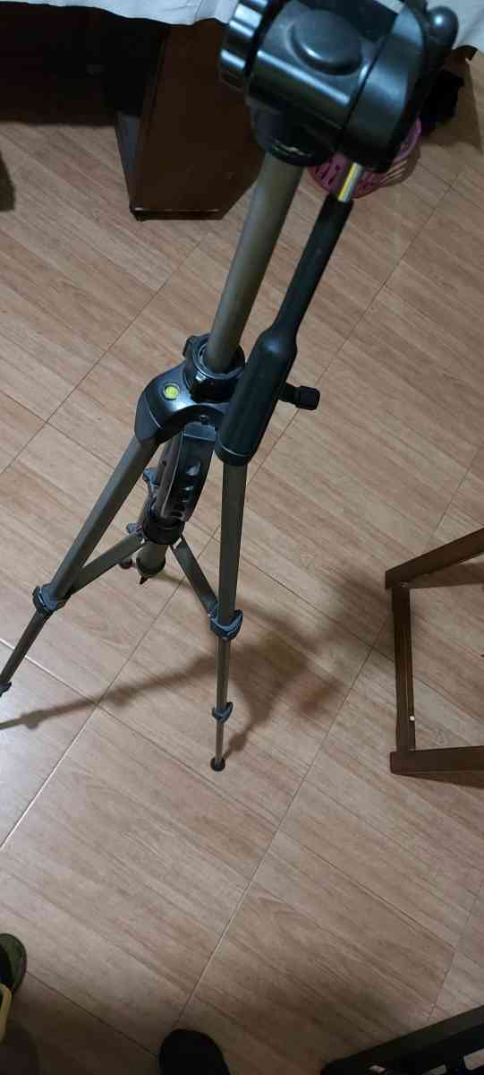 tri pieds pour camera