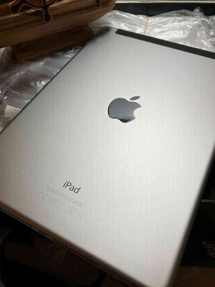 iPad Air 2nd 32G WiFi  cellular LTE